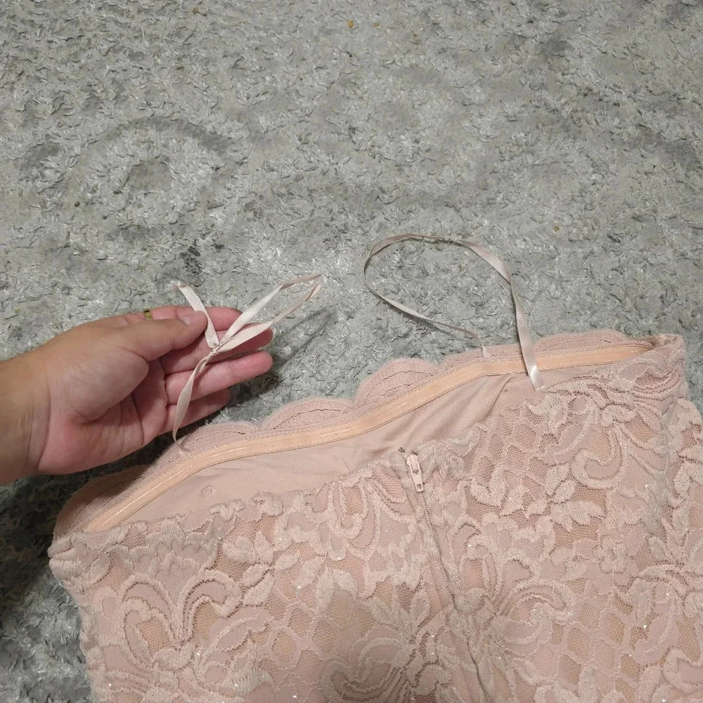 ✨️4/$20. Juniors Scalloped Lace High-Low Cocktail & Wedding Guest Formal Dress - Picture 11 of 16